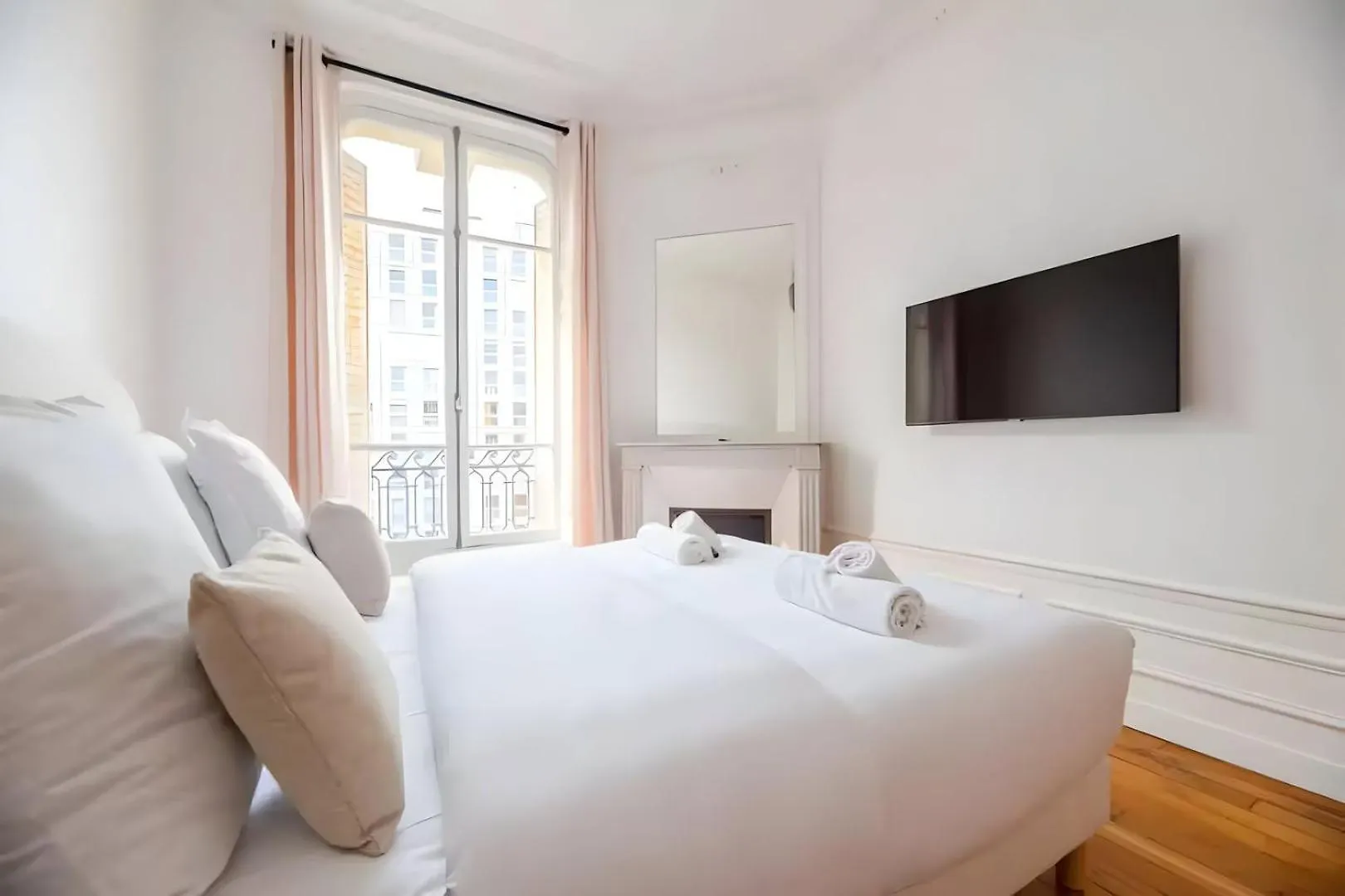 Tbs 324 - Superb Apartment With Eiffel Tower View Paris